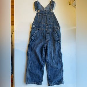 GAP Denim Jean Overalls Size 2T Great condition